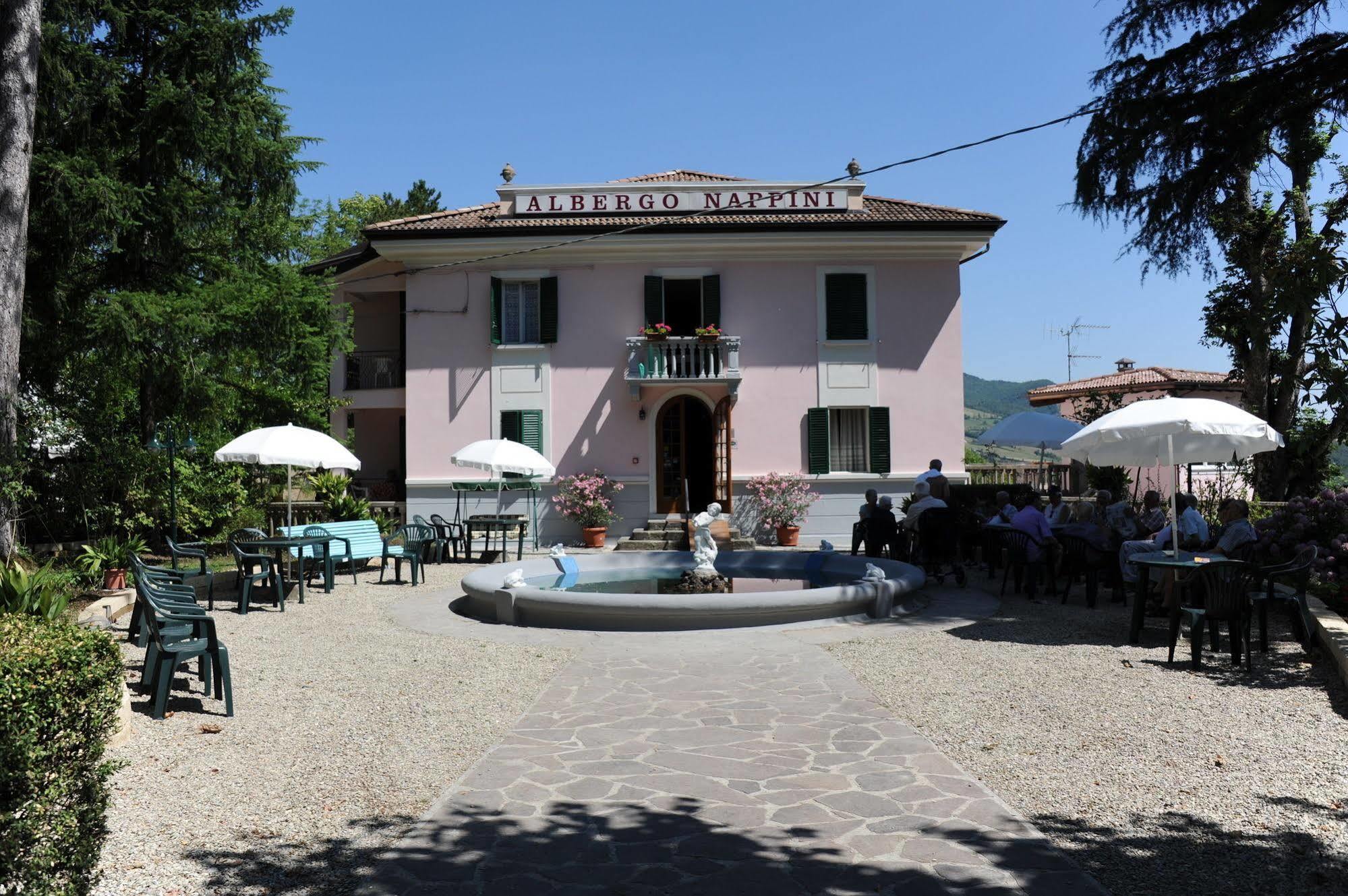 Albergo Nappini Lizzano In Belvedere Ngoại thất bức ảnh